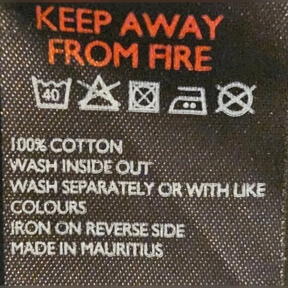 COOPERATIVE Black Cutout Crop Twist Front Crewneck Top - Picture 8 of 8